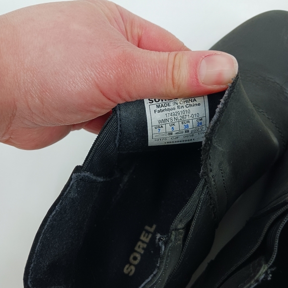 Sorel Emelie Chelsea Boots - Picture 7 of 7